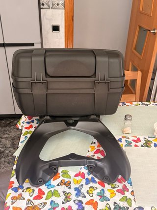 Baúl Moto Yamaha NMAX 125 con parrila origianal
