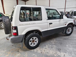 Mitsubishi Montero 1995