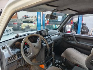 Mitsubishi Montero 1995