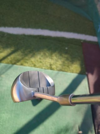 Putter Odyssey Crimson Series 550 Zurdo