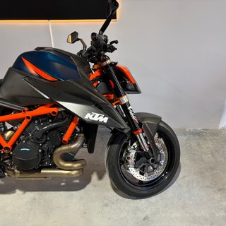 KTM 1290 Super Duke R Azul/Naranja 2020