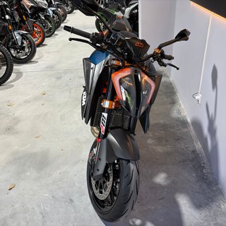 KTM 1290 Super Duke R Azul/Naranja 2020