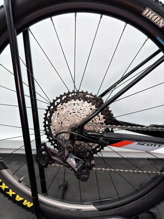 SCOTT SCALE 930 MEJORADA M