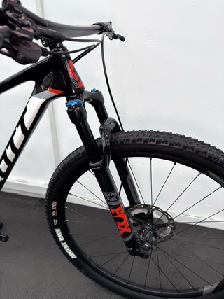SCOTT SCALE 930 MEJORADA M