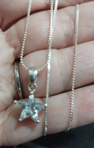 Cadena y Colgante de Plata de Ley