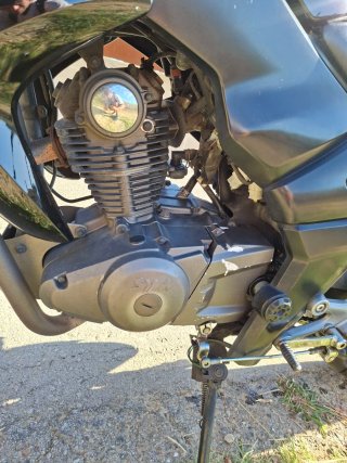 Sym Wolf 125cc Negra
