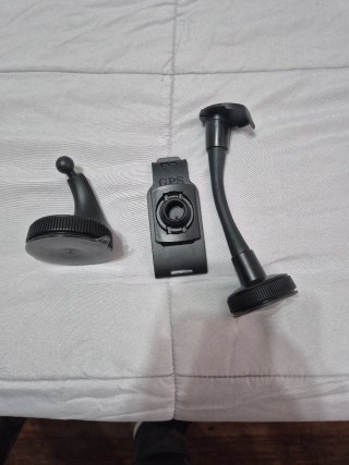 GPS TomTom Go Camper Max 7 + Accesorios
