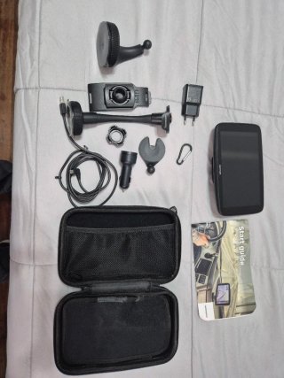 GPS TomTom Go Camper Max 7 + Accesorios