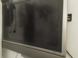 Televisor Sharp Negro