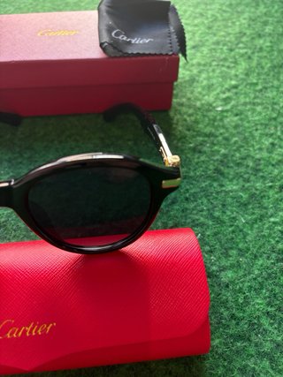Gafas de Sol Cartier 0414S Negras y Doradas