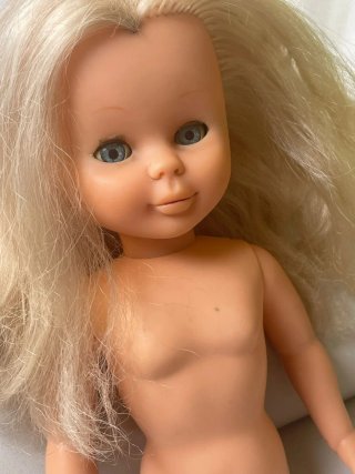 Artigua muñeca nancy de famosa .