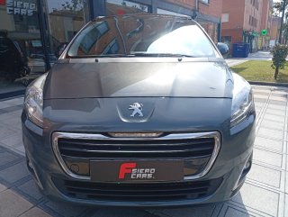 Peugeot 5008 2014