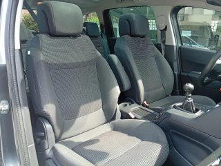 Peugeot 5008 2014