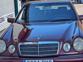 Mercedes-Benz Classe E (214) 1996
