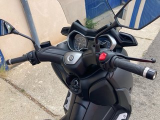Yamaha Xmax 300