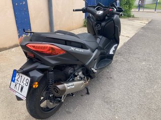 Yamaha Xmax 300