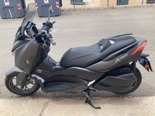 Yamaha Xmax 300