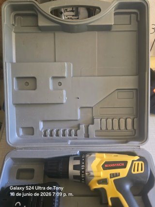 Taladro Atornillador Manstech con 2 Baterías