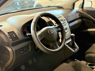 Toyota Verso 2005