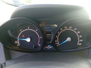 Ford Transit Courier 2017