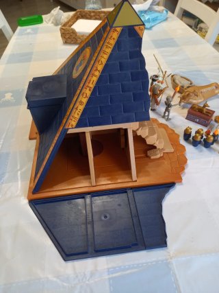 Pirámide Egipto Playmobil con figuras