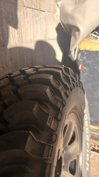 BFGoodrich Mud Terrain T/A KM2 265/75R16 Nuevas