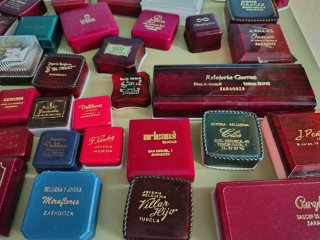 Lote de antiguas cajas de joyería