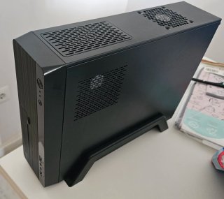 Ordenador compacto low profile gaming