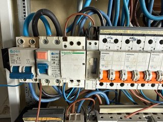 Cuadro Eléctrico y Cableado