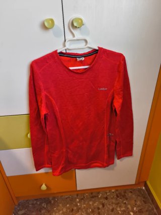 Camiseta térmica roja nieve