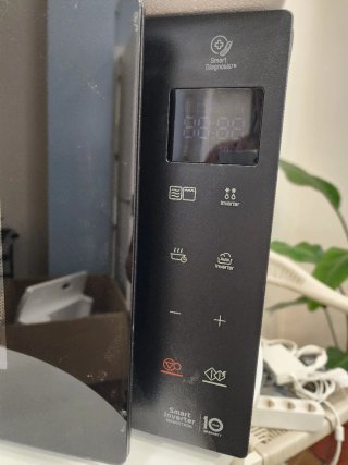 Microondas LG 25L 1000W con Parrilla