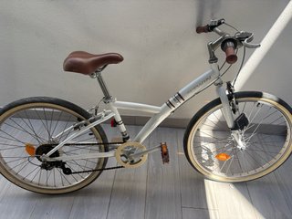 Bicicleta urbana Btwin niña