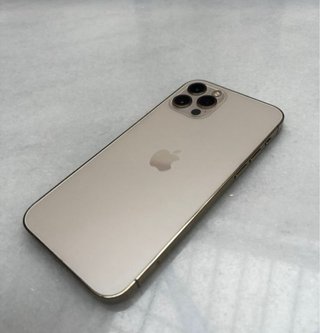 iPhone 12 Pro Dorado