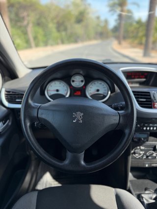 PEUGEOT 207 AÑO 2008