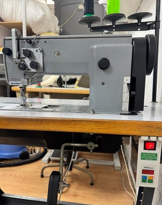 Máquina de coser industrial triple arrastre