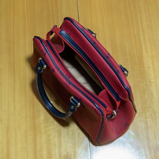 Bolso de mano Carlo Alberto rojo y negro