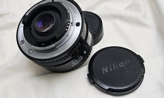 Objetivo Nikon AF Nikkor 28mm f/2.8D