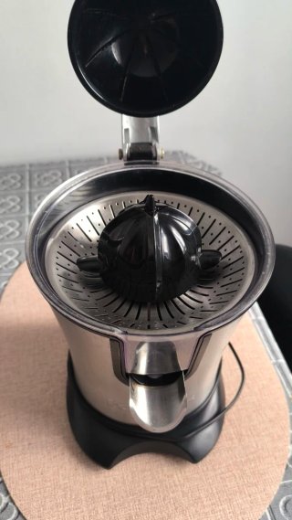 Exprimidor Taurus Acero Inoxidable