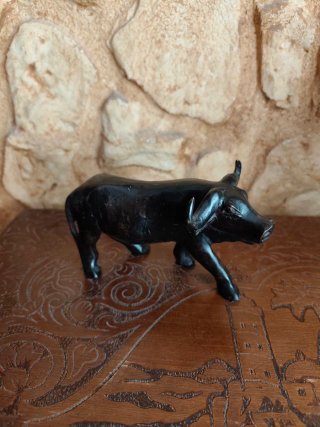 Figuras Antílope y Búfalo de madera talla Africa