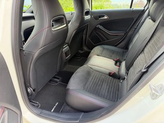 Mercedes-Benz Clase A200 amg line