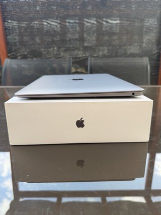 MacBook Air M1 8GB 256GB