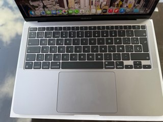 MacBook Air M1 8GB 256GB