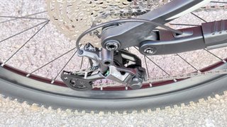 E-MTB Full Carbon AXR C6.6 AVINOX M2S