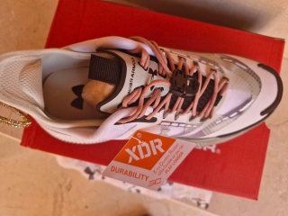 Under Armour Deportivas Talla 36 Nuevas