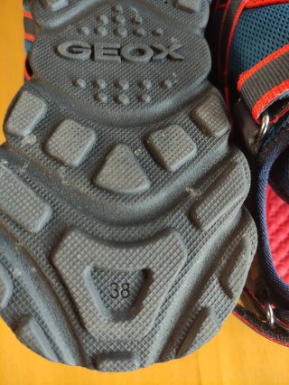 Sandalias Geox niño azul y rojo