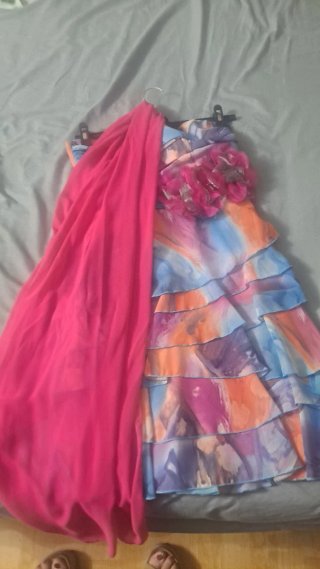 Vestido palabra de honor multicolor con flores