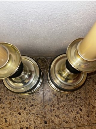 Coppia di lampade da tavolo CLAR in ottone e metallo