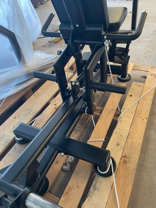Máquina Gimnasio Glúteo Builder 3D