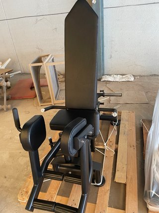 Máquina Gimnasio Glúteo Builder 3D