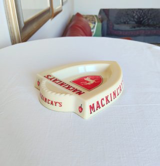 Mackinlay's Scotch Whisky posacenere vintage 70s